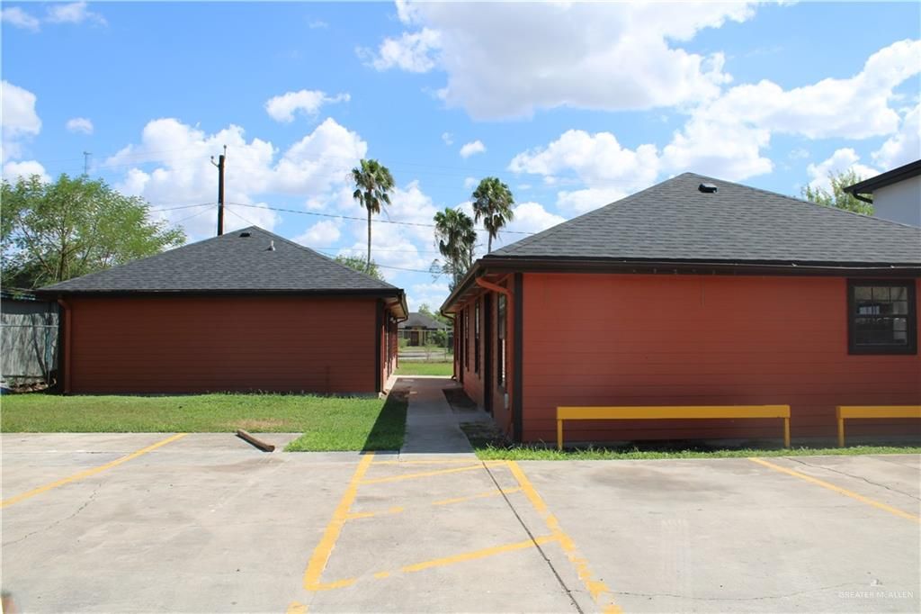 1408 Pine Street D, Weslaco, TX 78596