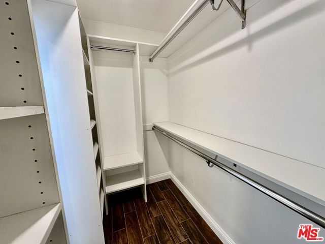 128 S Swall Drive, Beverly Hills, CA 90211