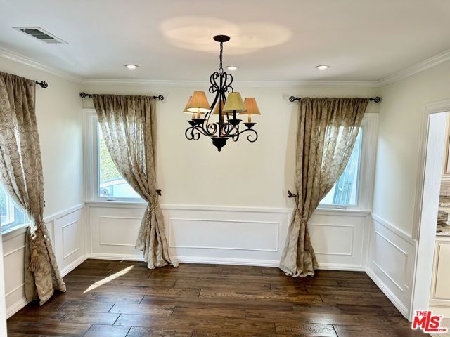 128 S Swall Drive, Beverly Hills, CA 90211