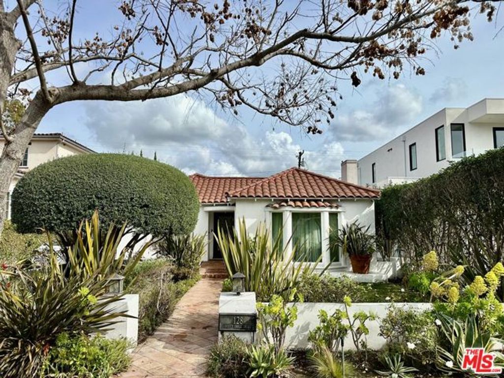 128 S Swall Drive, Beverly Hills, CA 90211