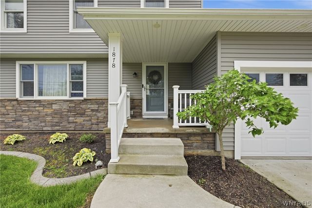 1878 Bedell Road, Grand Island, NY 14072