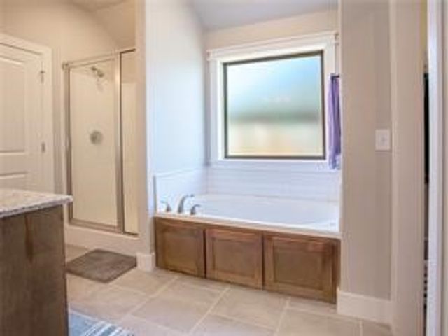 80 E Joliet Street, Farmington, AR 72730