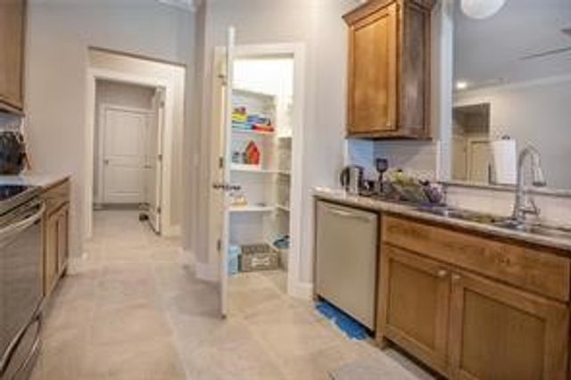 80 E Joliet Street, Farmington, AR 72730