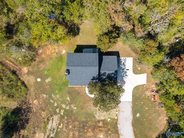 414 Hough Road, Laceys Spring, AL 35754