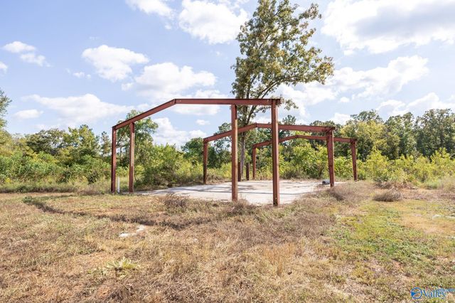 414 Hough Road, Laceys Spring, AL 35754