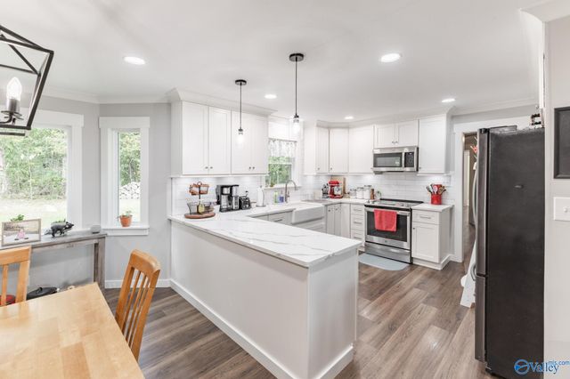 414 Hough Road, Laceys Spring, AL 35754
