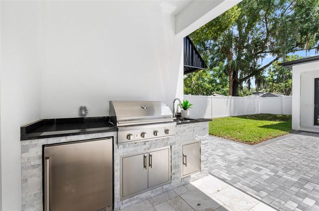 902 SHADY LANE DRIVE, Orlando, FL 32804
