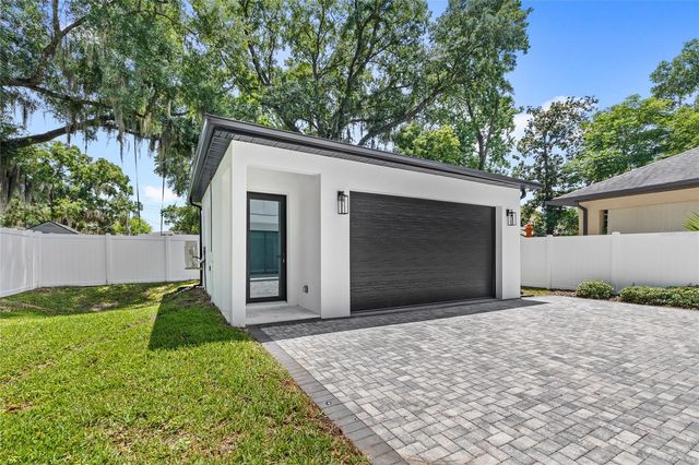 902 SHADY LANE DRIVE, Orlando, FL 32804