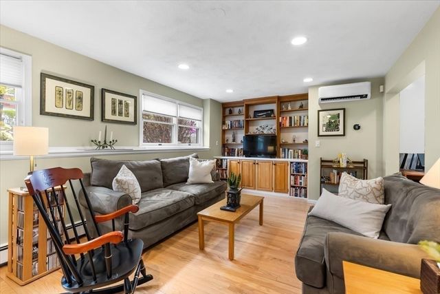 71 Sargent Road, Winchester, MA 01890