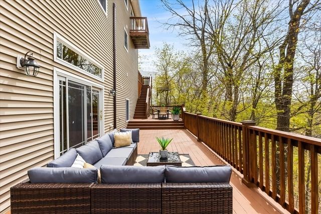 71 Sargent Road, Winchester, MA 01890