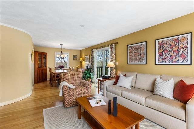 71 Sargent Road, Winchester, MA 01890