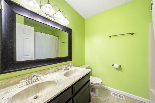 828 Murrell Road, Morristown, TN 37814