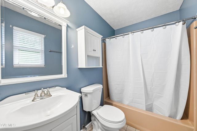 828 Murrell Road, Morristown, TN 37814