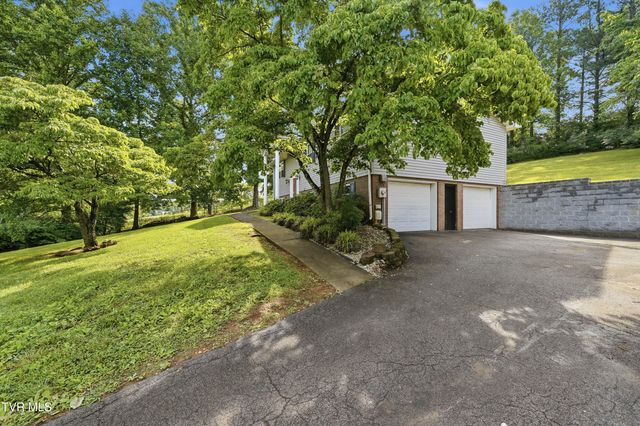 828 Murrell Road, Morristown, TN 37814