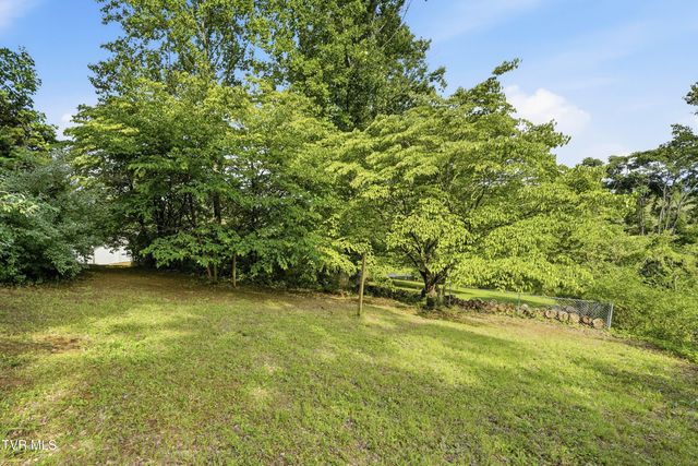 828 Murrell Road, Morristown, TN 37814