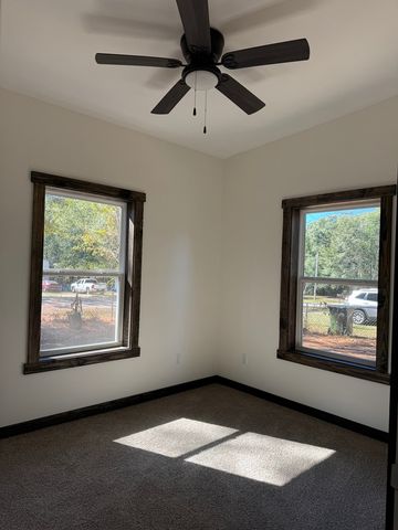 109 Lillian, Opp, AL 36467