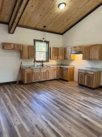 109 Lillian, Opp, AL 36467