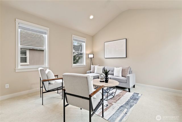 17248 NE 46th Court, Redmond, WA 98052