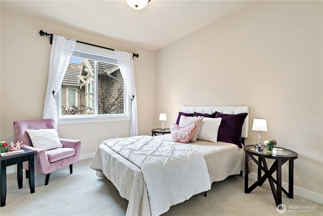 17248 NE 46th Court, Redmond, WA 98052