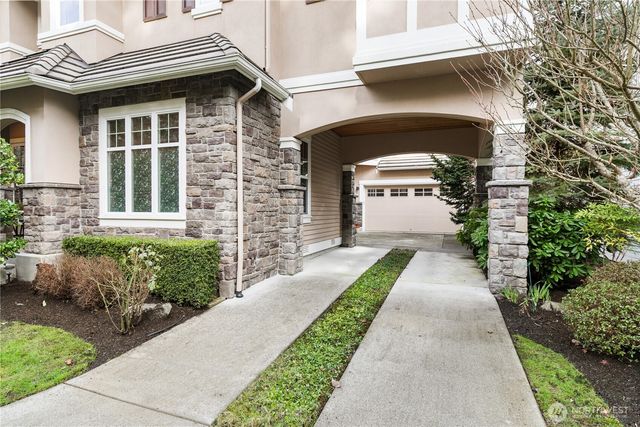 17248 NE 46th Court, Redmond, WA 98052