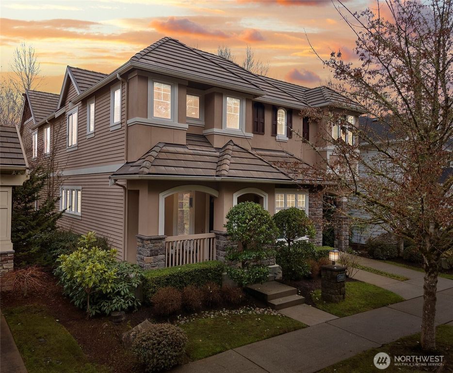 17248 NE 46th Court, Redmond, WA 98052