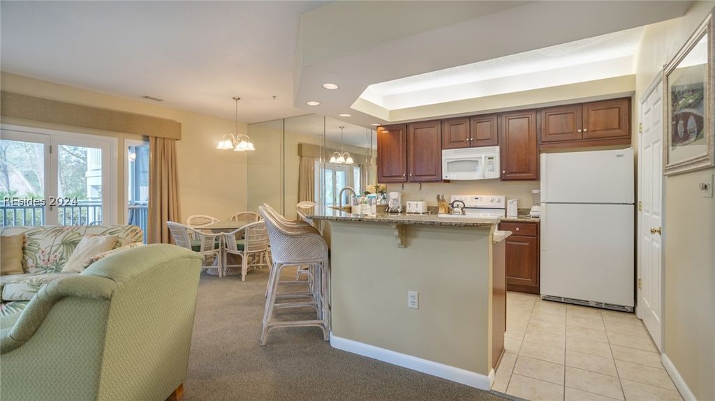 Image 18 of property listing at 14 Wimbledon Ct # 808-3, Hilton Head Island, SC 29928