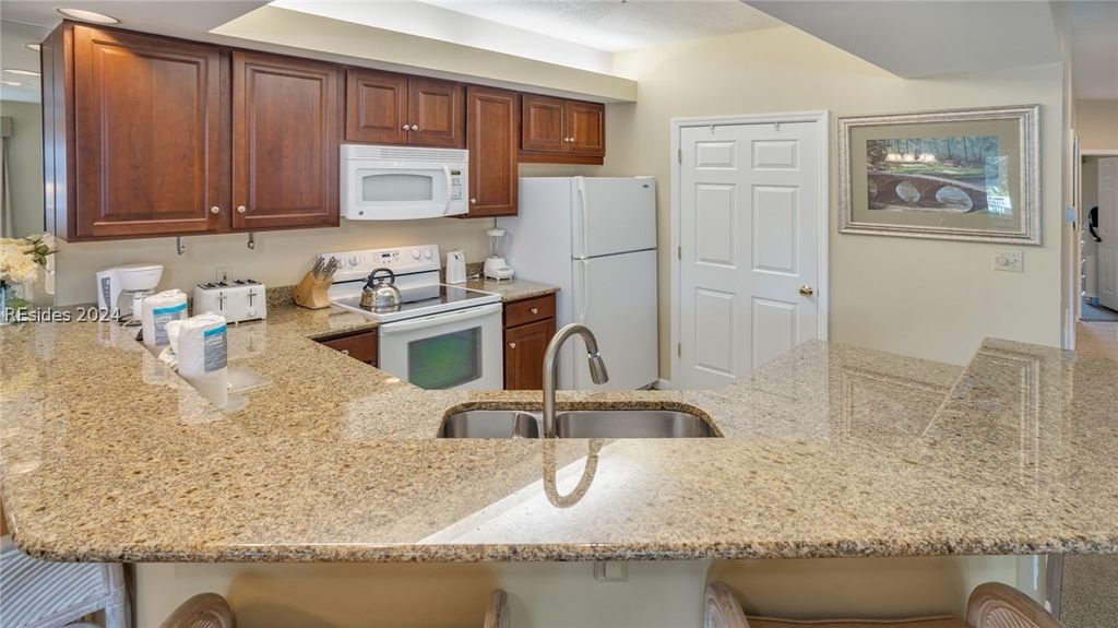 Image 20 of property listing at 14 Wimbledon Ct # 808-3, Hilton Head Island, SC 29928