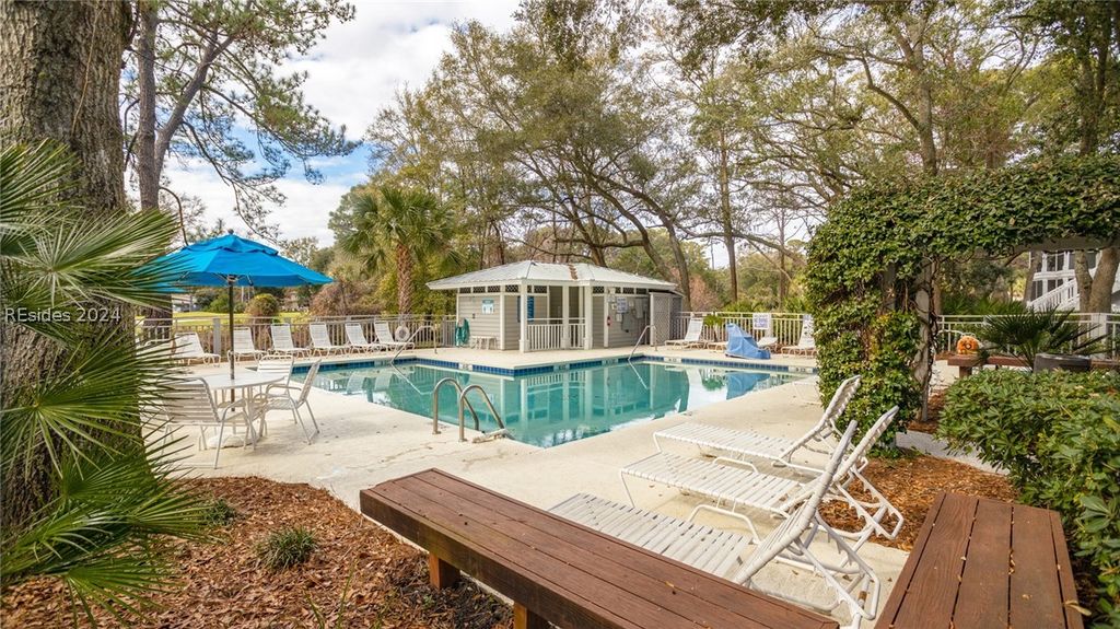 Image 31 of property listing at 14 Wimbledon Ct # 808-3, Hilton Head Island, SC 29928