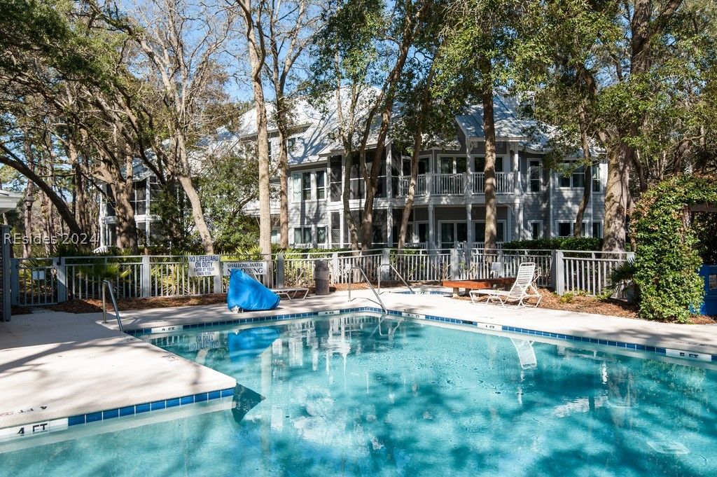 Image 34 of property listing at 14 Wimbledon Ct # 808-3, Hilton Head Island, SC 29928