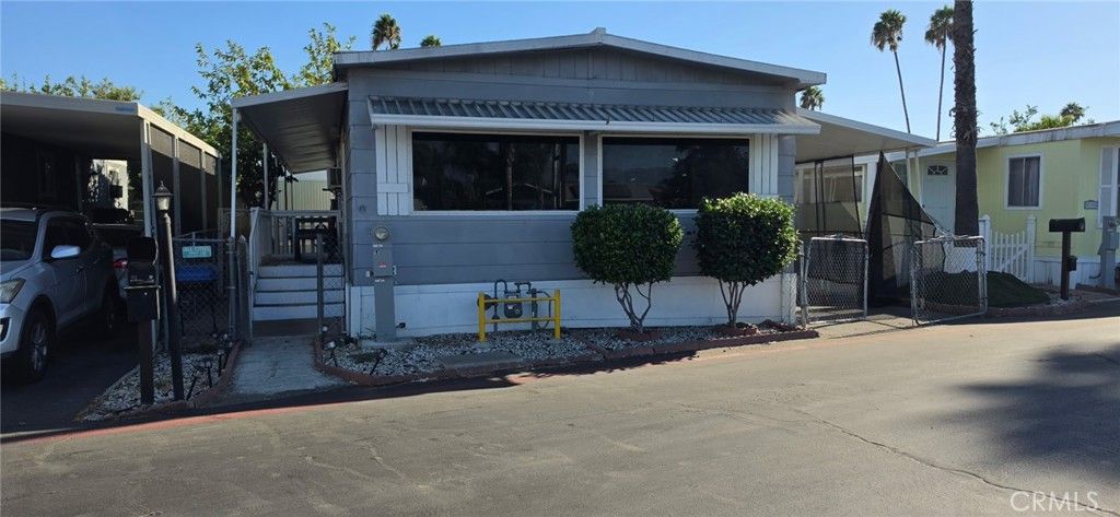 310 PHILADELPHIA Street E 21, Ontario, CA 91761 — photo 2