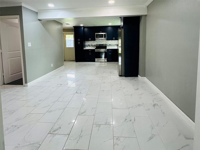 7347 Remegan Road, Houston, TX 77033