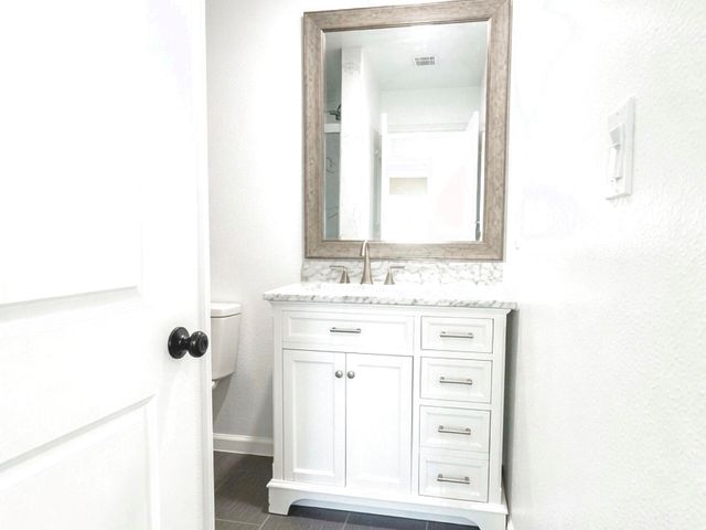 7347 Remegan Road, Houston, TX 77033