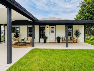 7347 Remegan Road, Houston, TX 77033