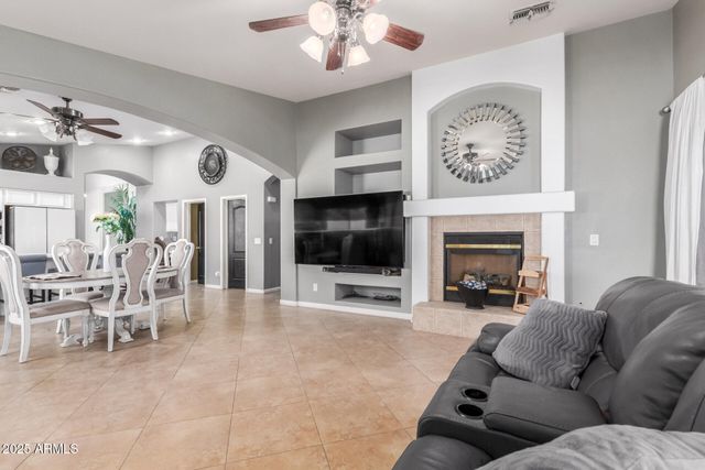 128 N 166TH Lane, Goodyear, AZ 85338