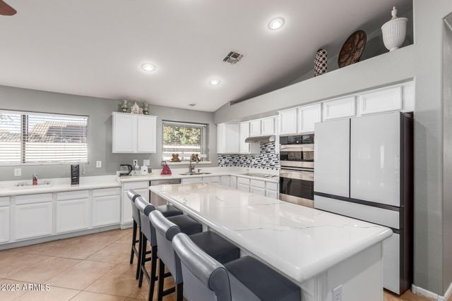 128 N 166TH Lane, Goodyear, AZ 85338