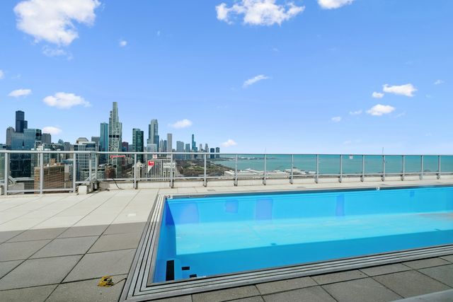 1629 S Prairie Avenue 2701, Chicago, IL 60616