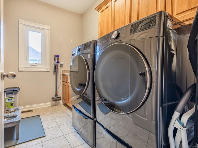 12720 Chestnut Passway, Fort Wayne, IN 46814