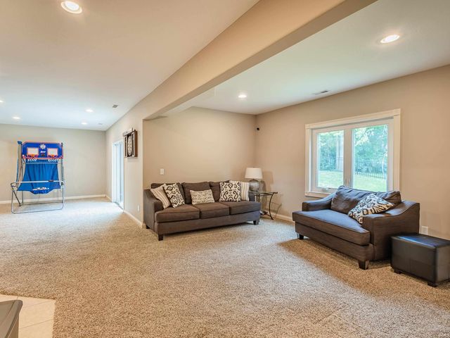 12720 Chestnut Passway, Fort Wayne, IN 46814