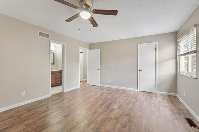 384 W Powell Road, Powell, OH 43065