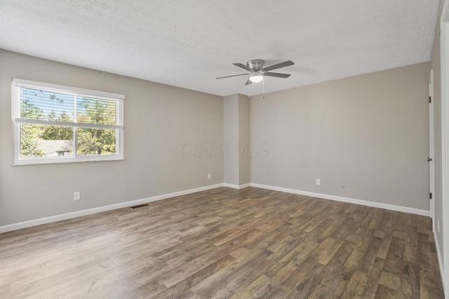 384 W Powell Road, Powell, OH 43065