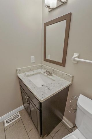 384 W Powell Road, Powell, OH 43065