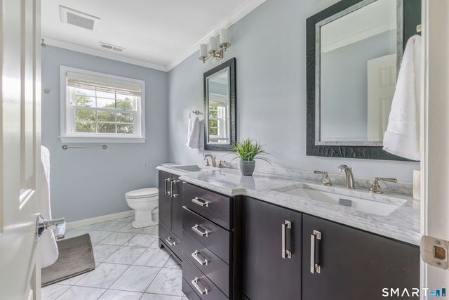 36 Oneill Court, Ridgefield, CT 06877
