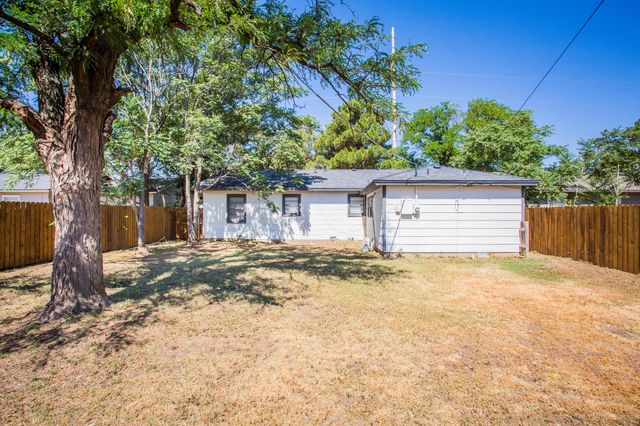 4629 Elgin Avenue, Lubbock, TX 79413