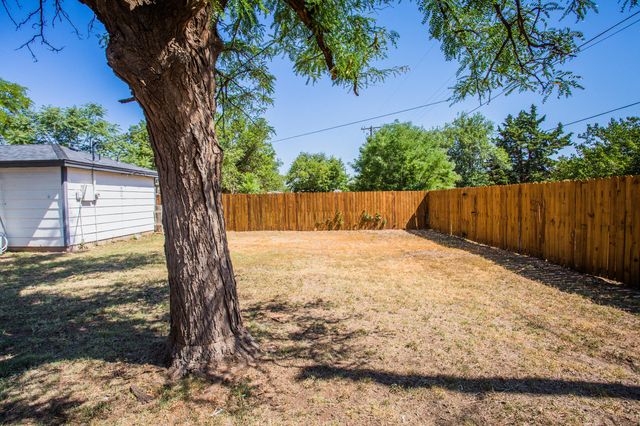4629 Elgin Avenue, Lubbock, TX 79413