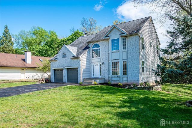 15 Barbour Place, Piscataway, NJ 08854