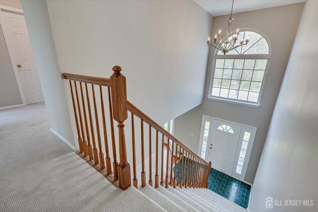 15 Barbour Place, Piscataway, NJ 08854