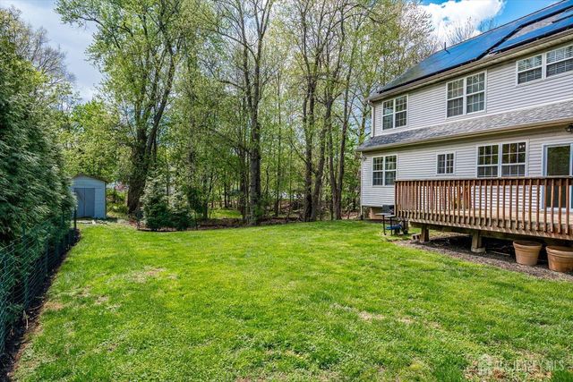 15 Barbour Place, Piscataway, NJ 08854