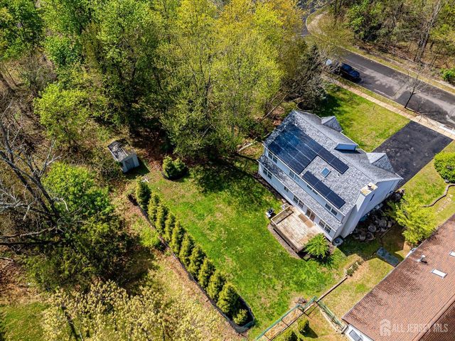 15 Barbour Place, Piscataway, NJ 08854