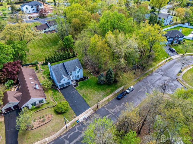 15 Barbour Place, Piscataway, NJ 08854