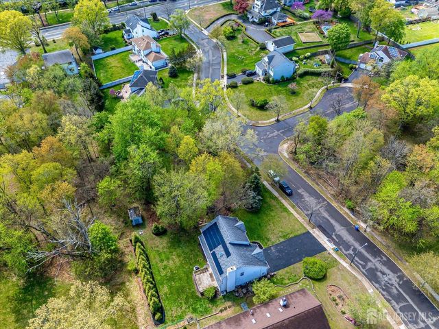 15 Barbour Place, Piscataway, NJ 08854